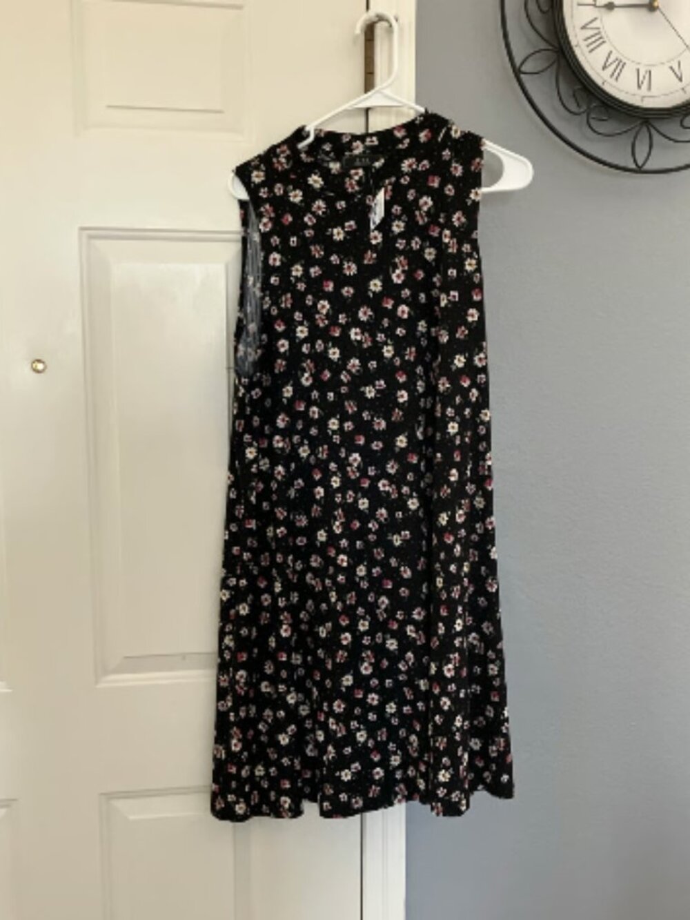 Vibe Brand size 3X Sleeveless Floral Pattern Dress NWT